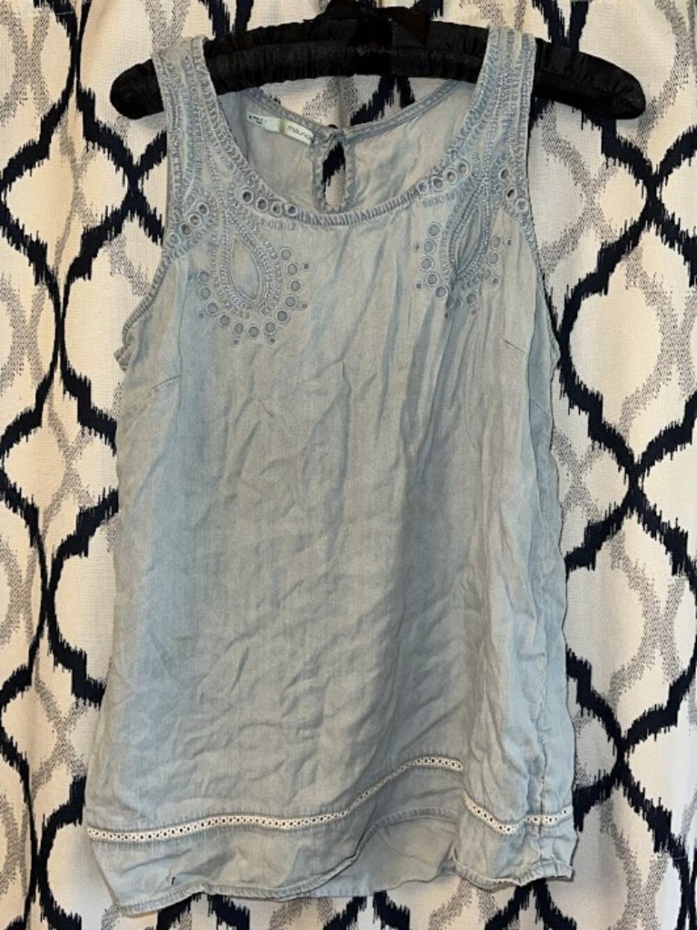 Maurices Floral Denim Tank Top Size Medium